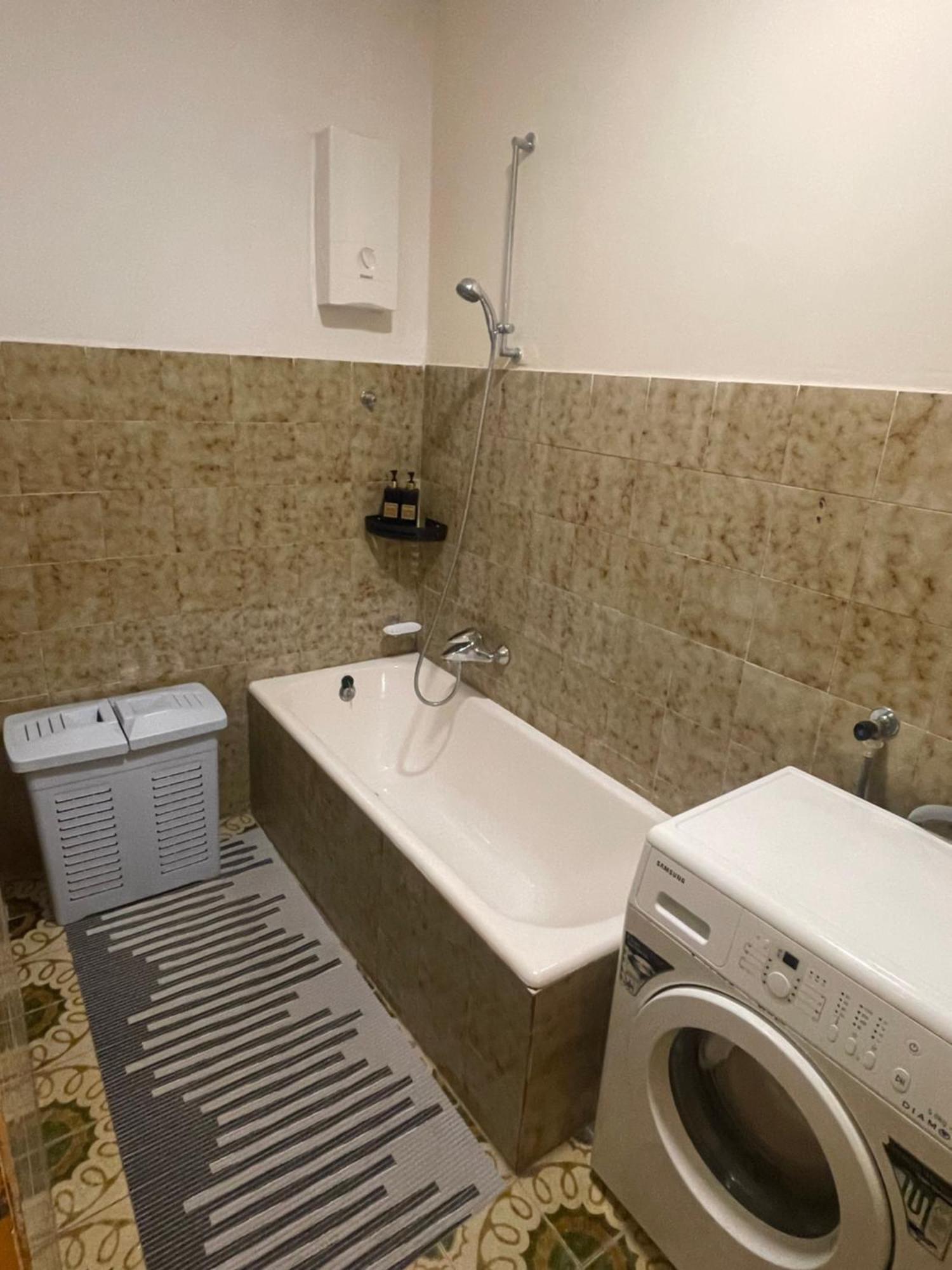 Apartman Luka + Free Parking Appartement Zadar